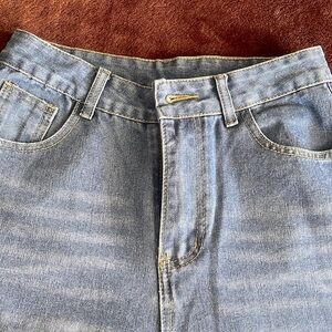 No brand . Med jeans